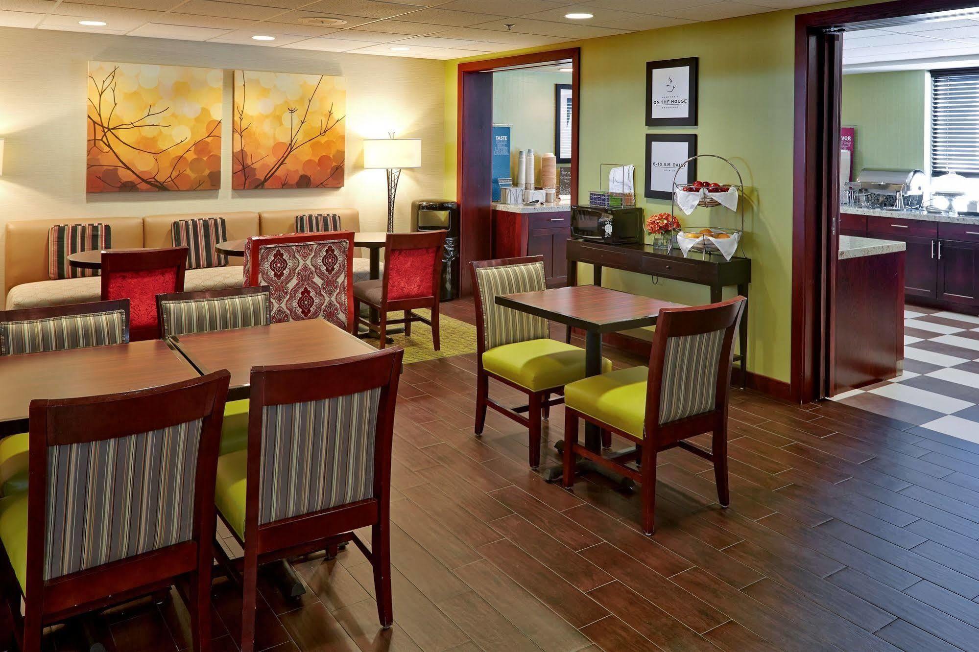 Hampton Inn Salt Lake City Central Extérieur photo